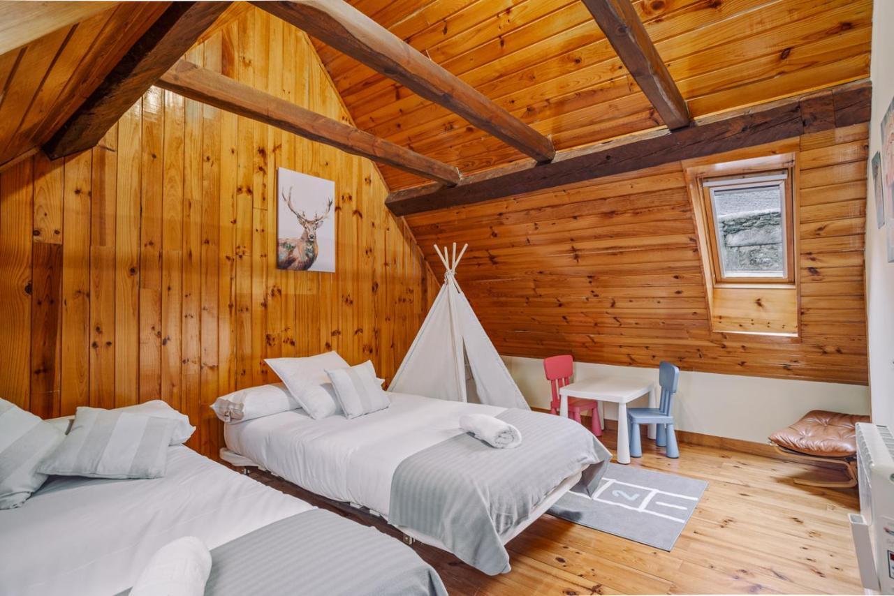 Casa Rural Arix Sallent de Gállego Exteriör bild