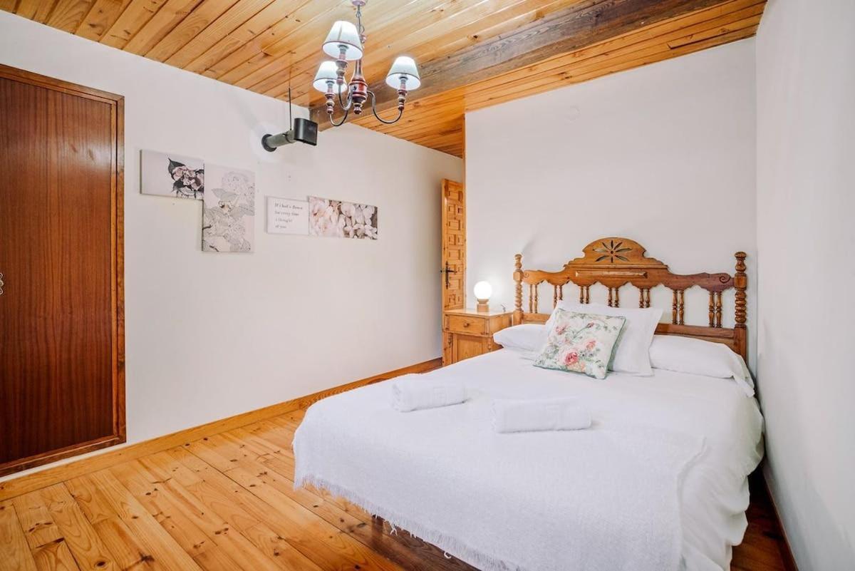Casa Rural Arix Sallent de Gállego Exteriör bild
